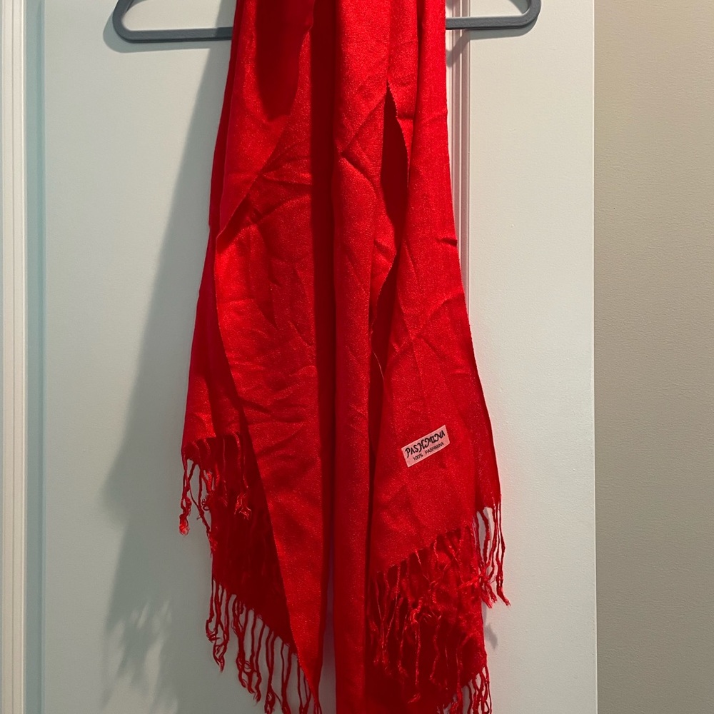 Pashmina scarf